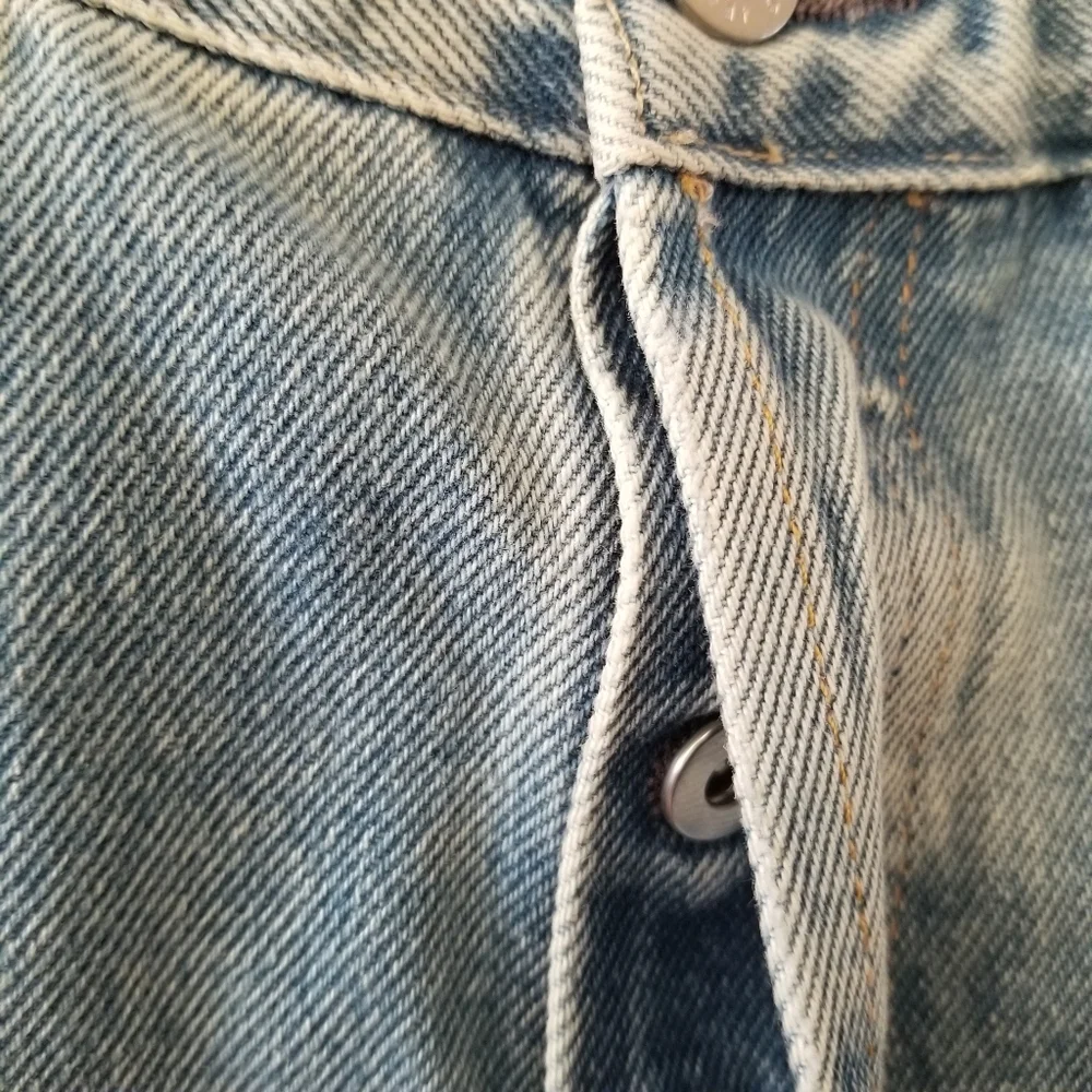 AG Adriano Goldschmied Alexis High Rise Wedgie Jean Shorts Sz 27 - Picture 2 of 7